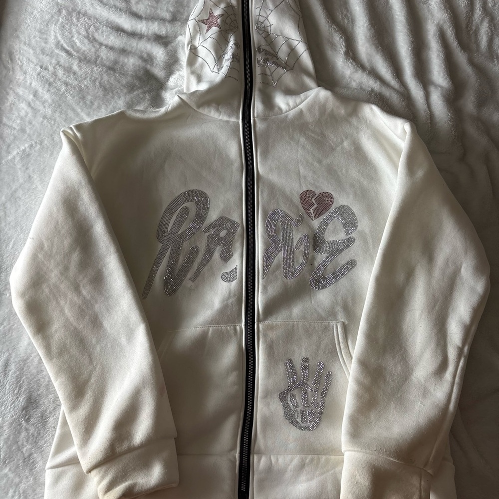 Men’s White and Silver Hoodie